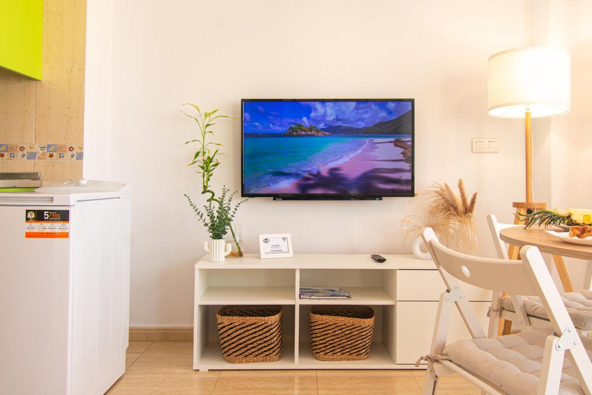 شقة Avenida Principal Cerca De La Playa Con Aire Acondicionado Y Wifi - By Aloha Palma أغيلاس المظهر الخارجي الصورة