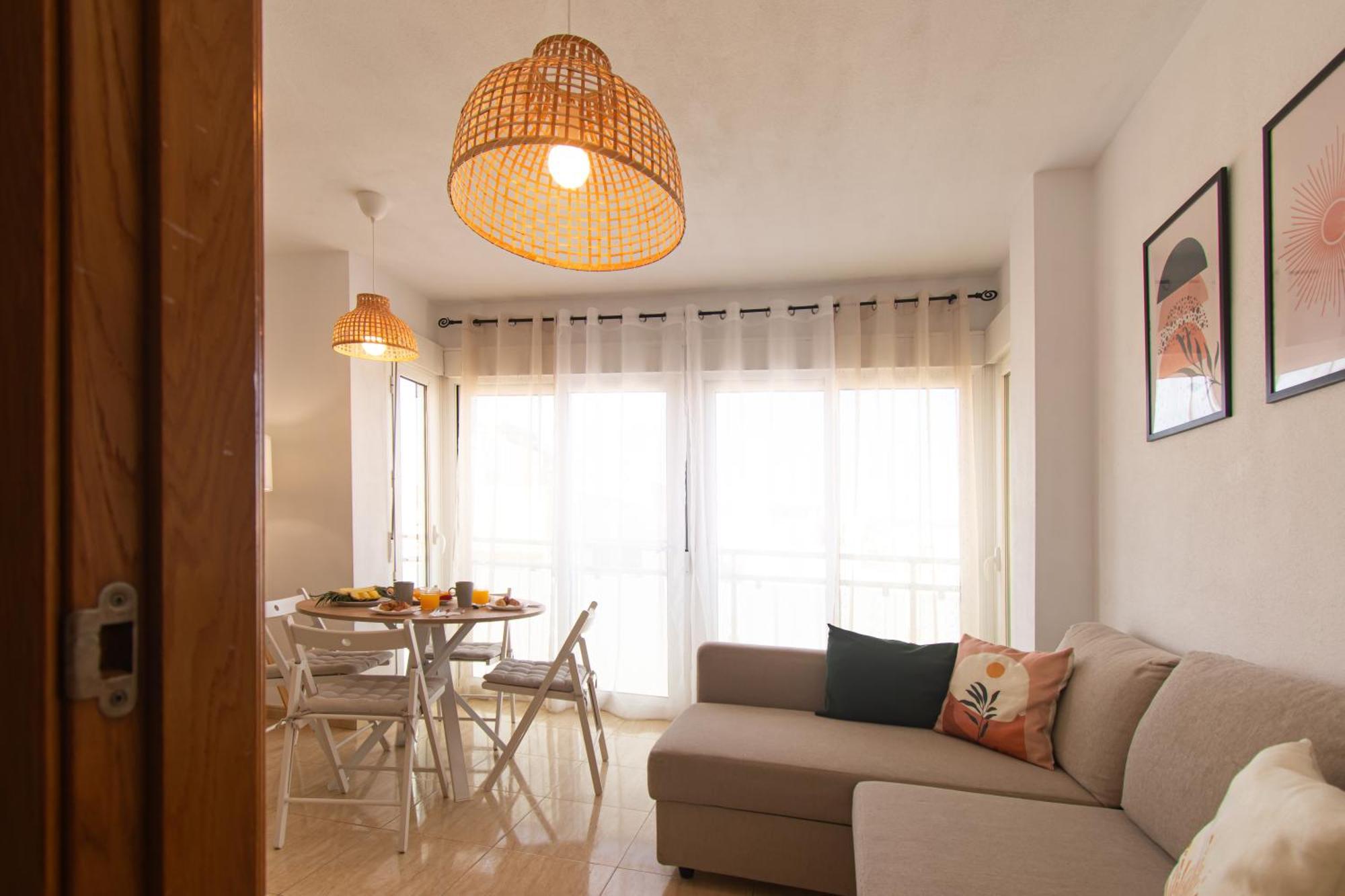 شقة Avenida Principal Cerca De La Playa Con Aire Acondicionado Y Wifi - By Aloha Palma أغيلاس المظهر الخارجي الصورة